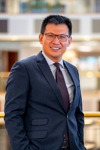 Portrait of Tongjie Zhang, AGLC Board Member